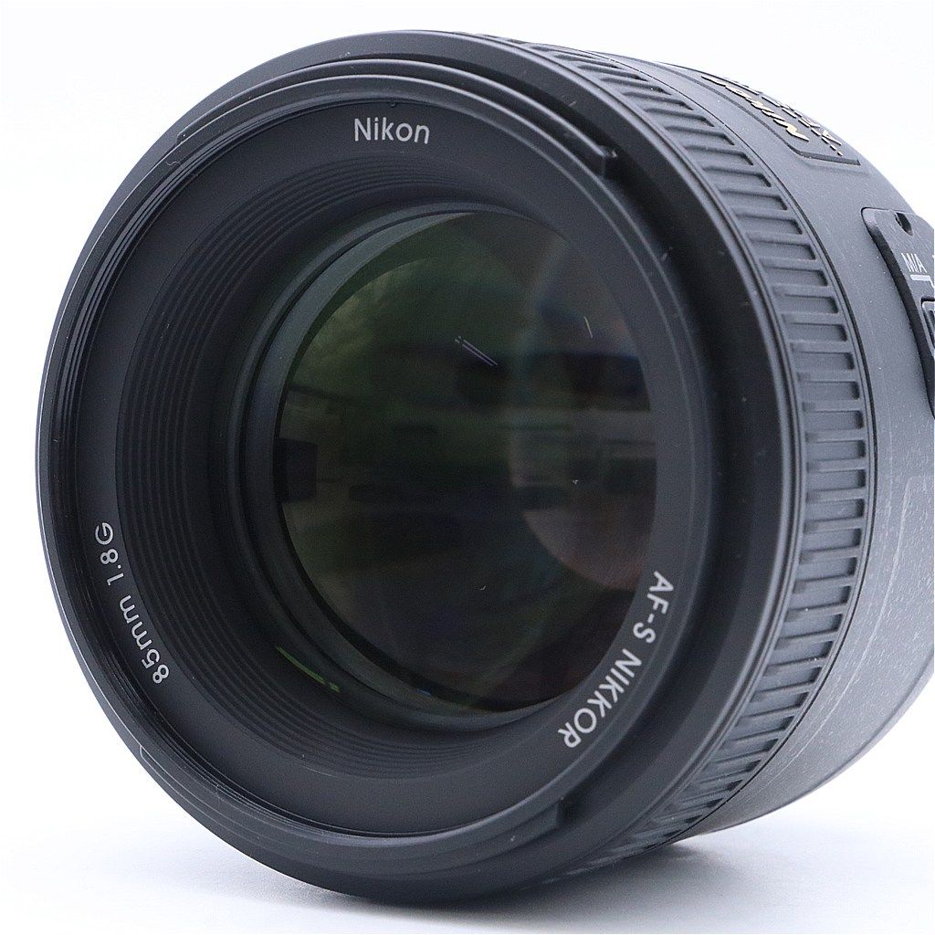 NIKKOR 85