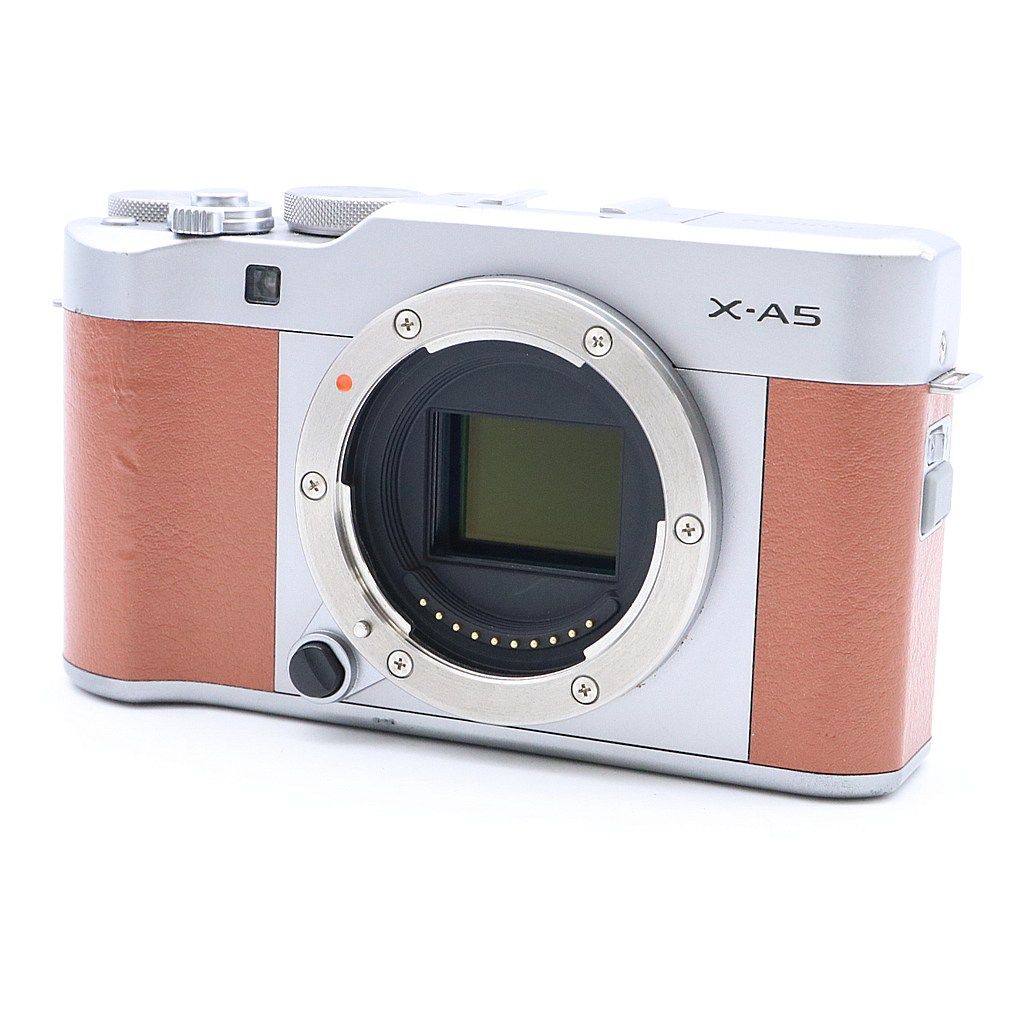 美品♪ FUJIFILM X-A5 ピンク　15-45mmレンズキット Amazon | FUJIFILM ミラーレス一眼 X-A5レンズキット ピンク X-A5LK-P
