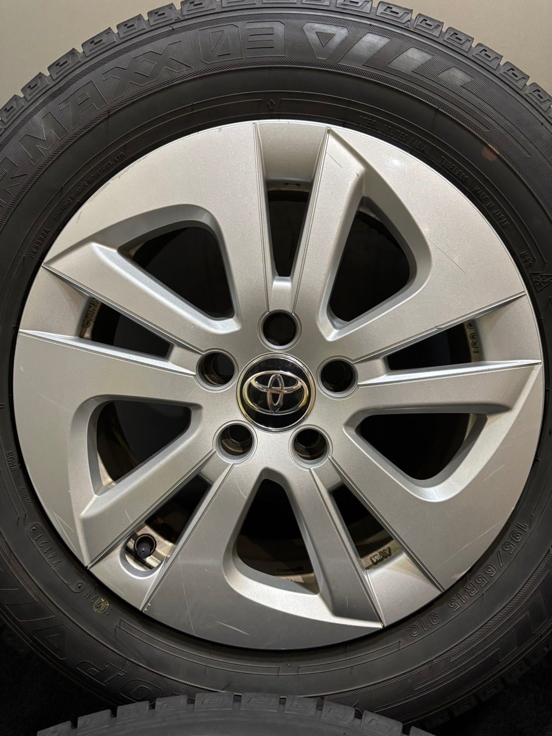 195 65 R 15 DUNLOP WINTER MAXX 03 21年製 トヨタ 50プリウス 15インチ 6 5 J 40 100 H スタッドレス 4本 南2 L 136