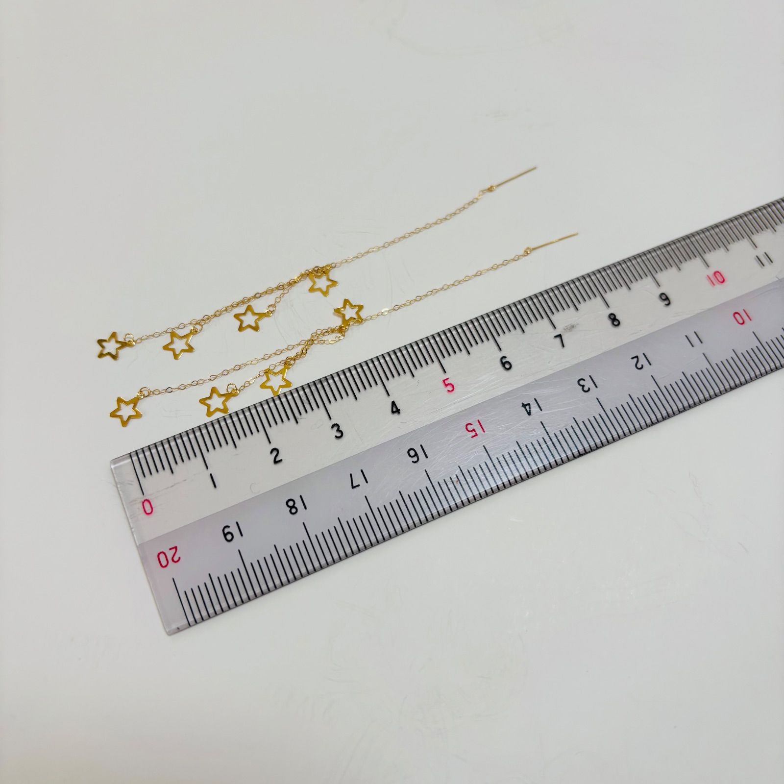 18Kゴールド 星型 ロング ピアス スター チェーン 18金 イエロー 