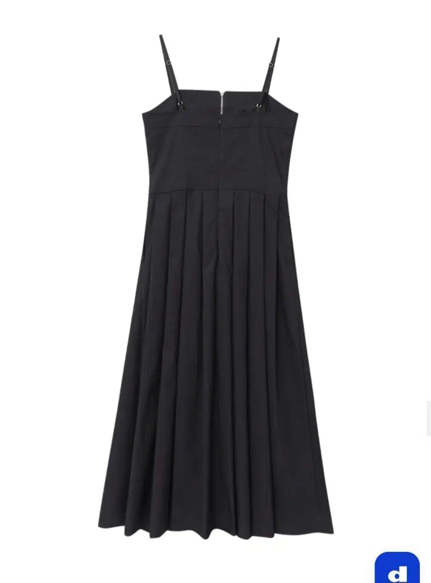 ブラック プリーツ