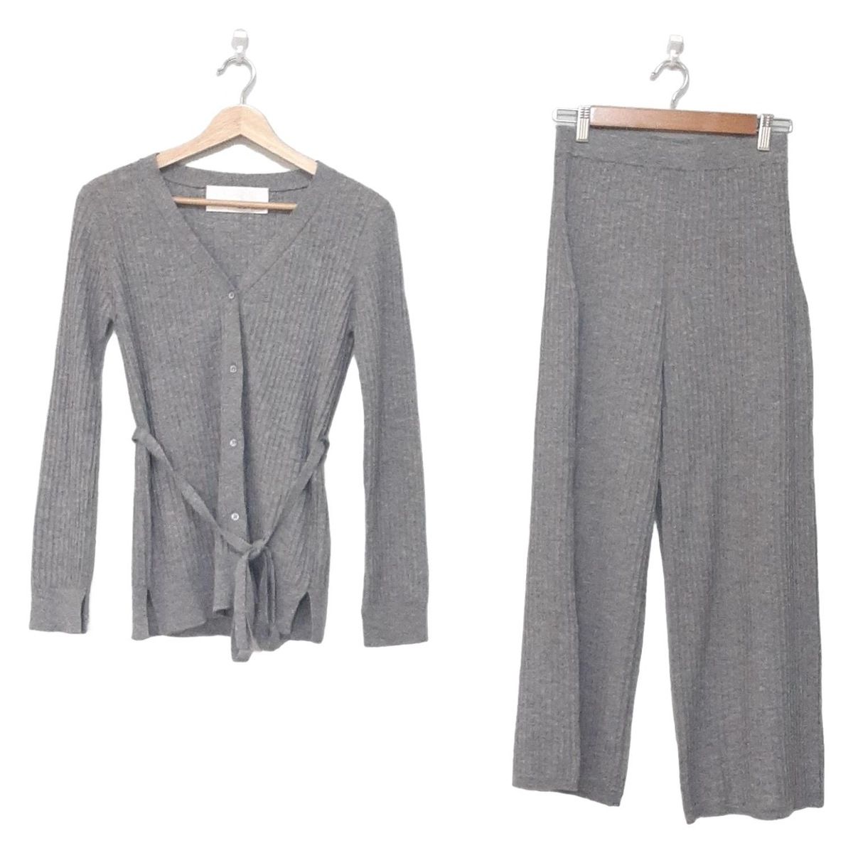 whim gazette ウィムガゼット レディースパンツセットアップ レディース グレー ニット ストライプ ウエストゴム