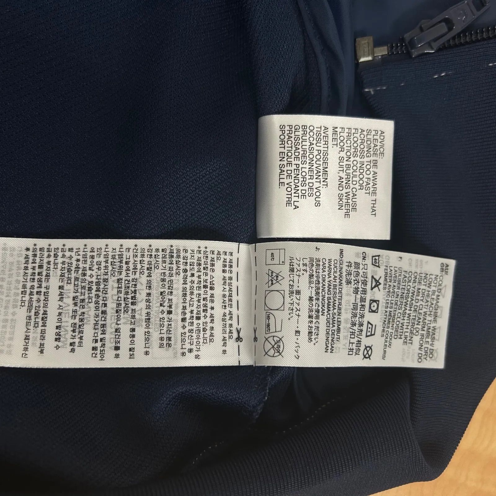 入所困難モデル】adidas アディダスオリジナルス ステッチデザイン