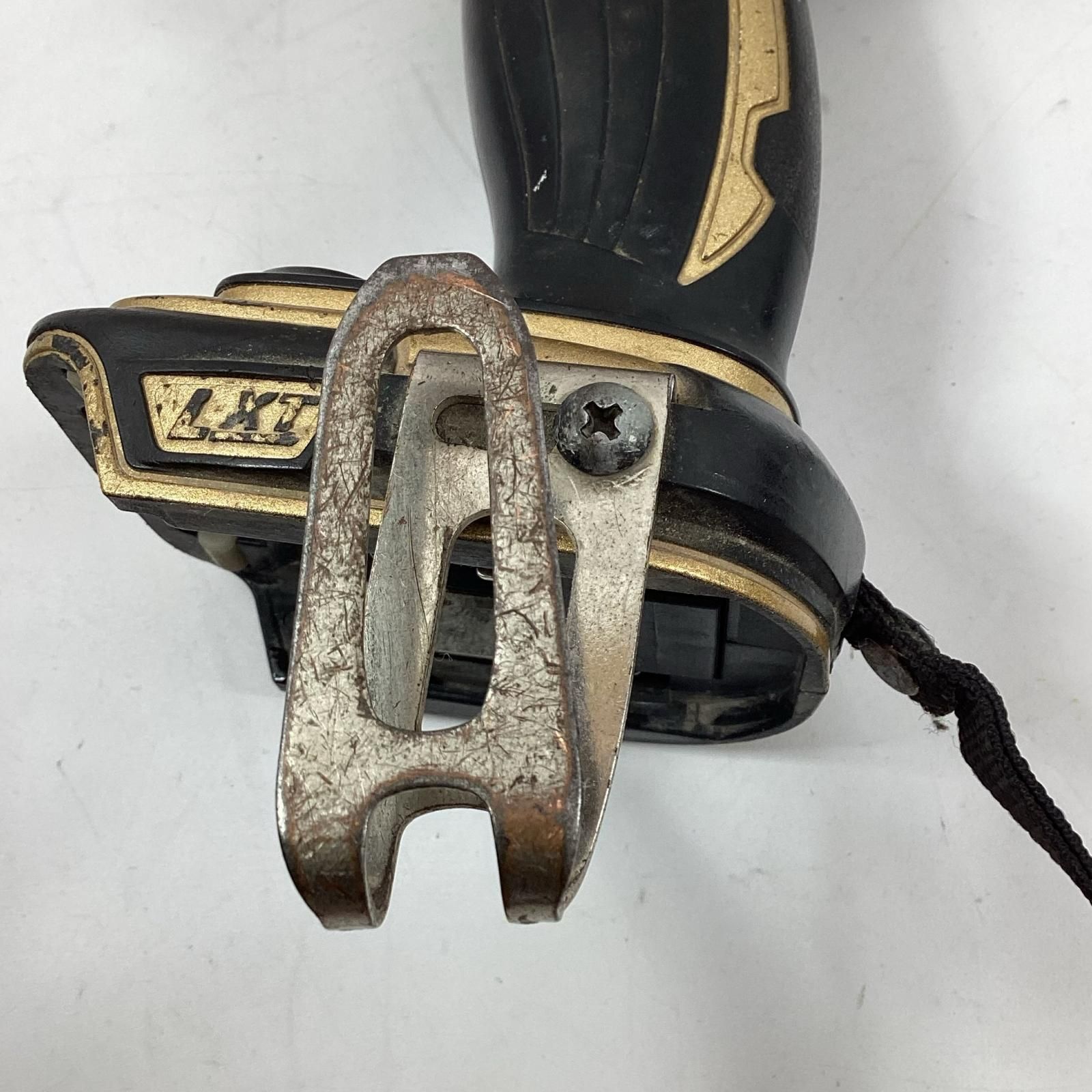 ブラック×ゴールド 充電器