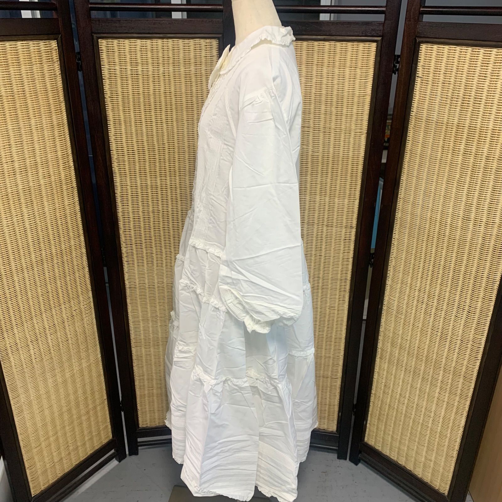 ピ*フ様 ピンクハウス　アイボリー フリル ワンピース　中古 PINKHOUSE ピンクハウス フリル ワンピース 最高 古着 白 PINKHOUSE