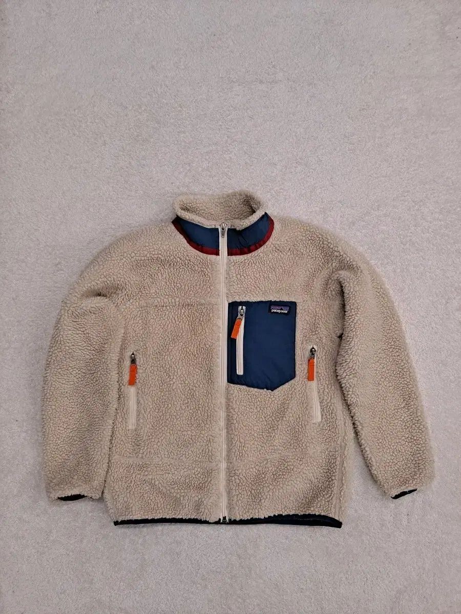 パタゴニア キッズ レトロ ジャケット 10歳