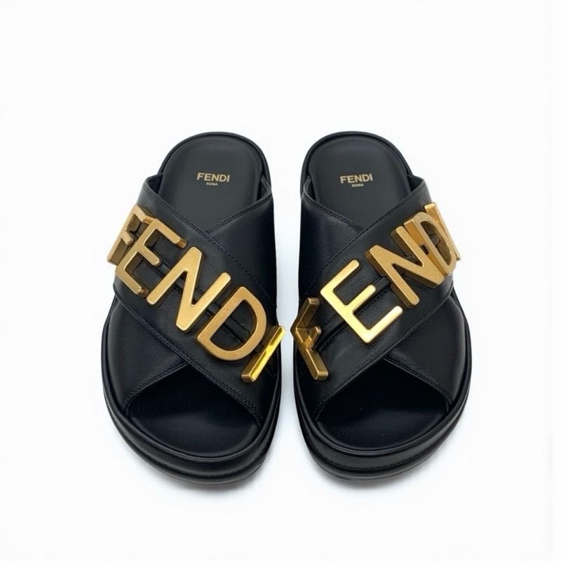 フェンディ FENDI サンダル 靴 シューズ レザー ブラック ゴールド