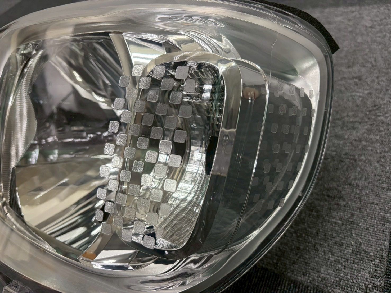 2511-99-01 スズキ スペーシア 純正 MK53S 右 ヘッドライト ICHIKOH