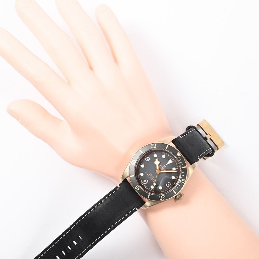 チューダー チュードル