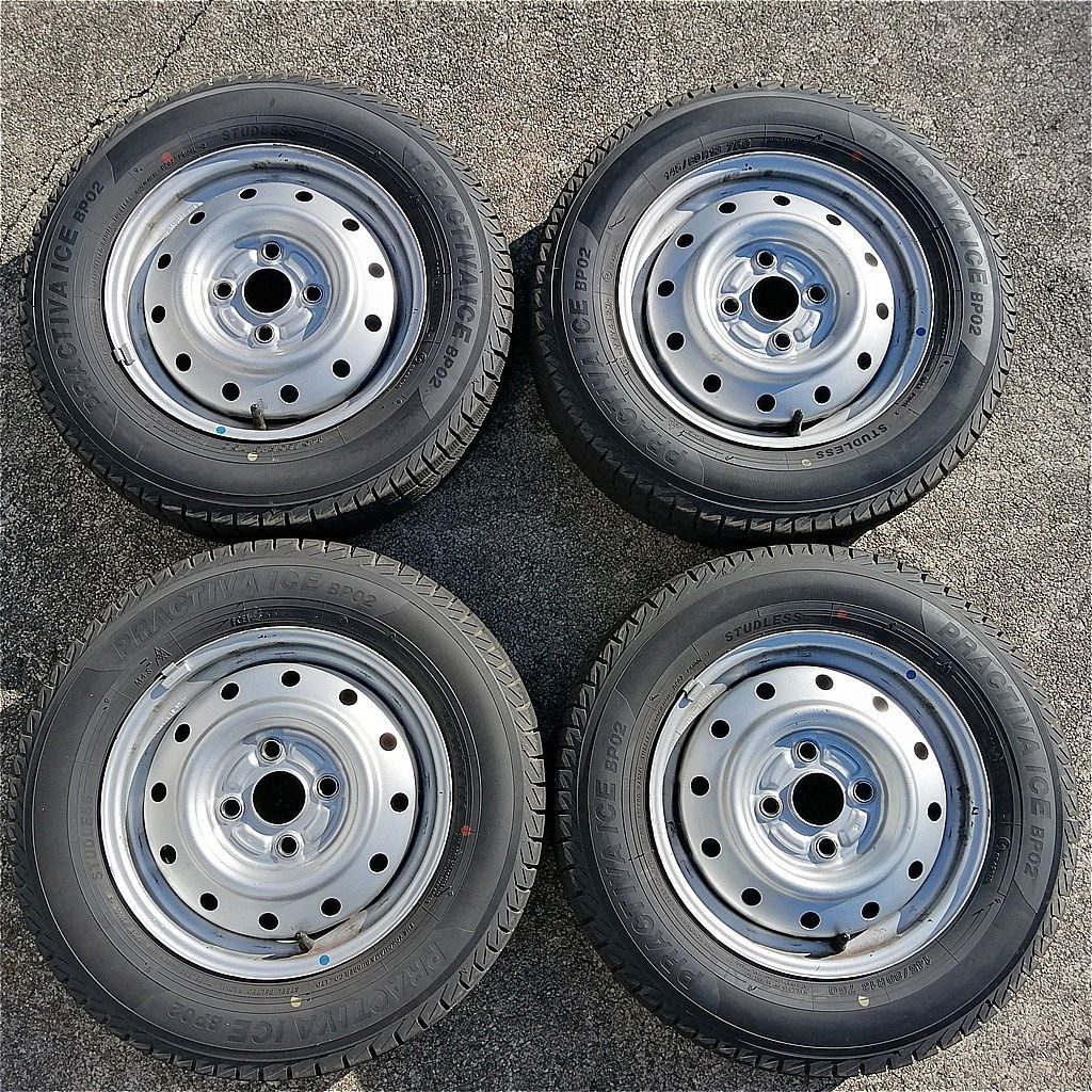 節約 13インチ スタッドレス 145/80R13 PRACTIVA ICE BP02 2023年 鉄