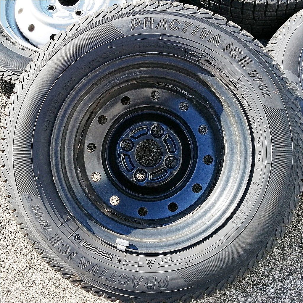 節約 13インチ スタッドレス 145/80R13 PRACTIVA ICE BP02 2023年 鉄