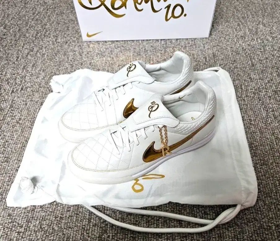 ティエンポ Touch OF GOLD IC 270 mm