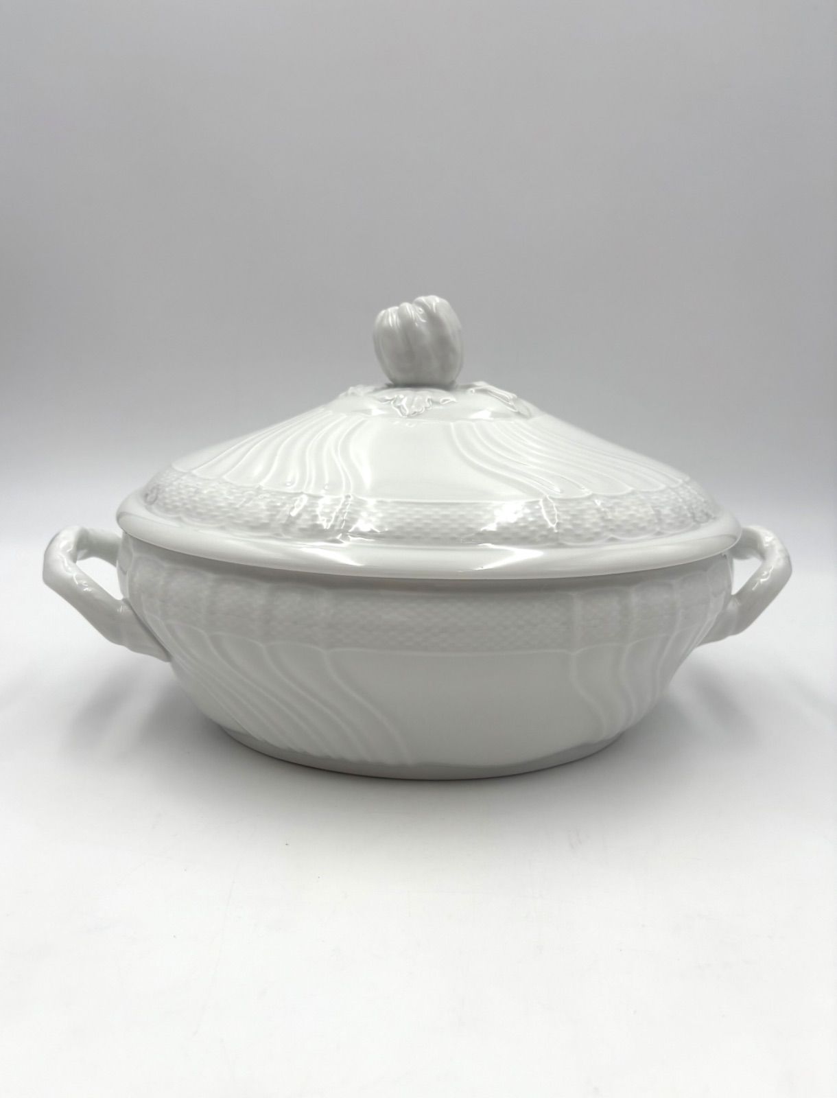 Richard Ginori リチャードジノリ ベッキオホワイト スープチューリン