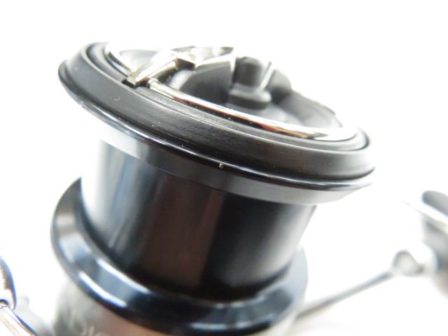 シマノ 19ストラディック 3000 MHG 01