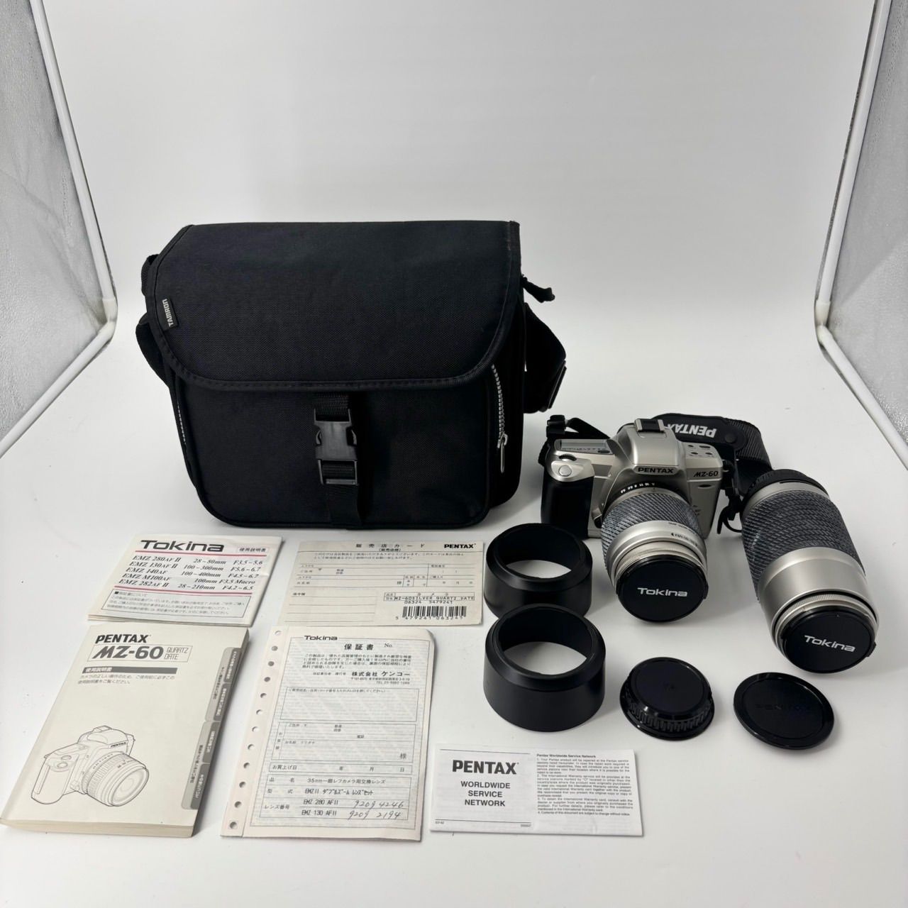 Pentax フィルムカメラとTokina 300mmレンズセット Pentax フィルムカメラとTokina 300mmレンズセット 【公式通販】