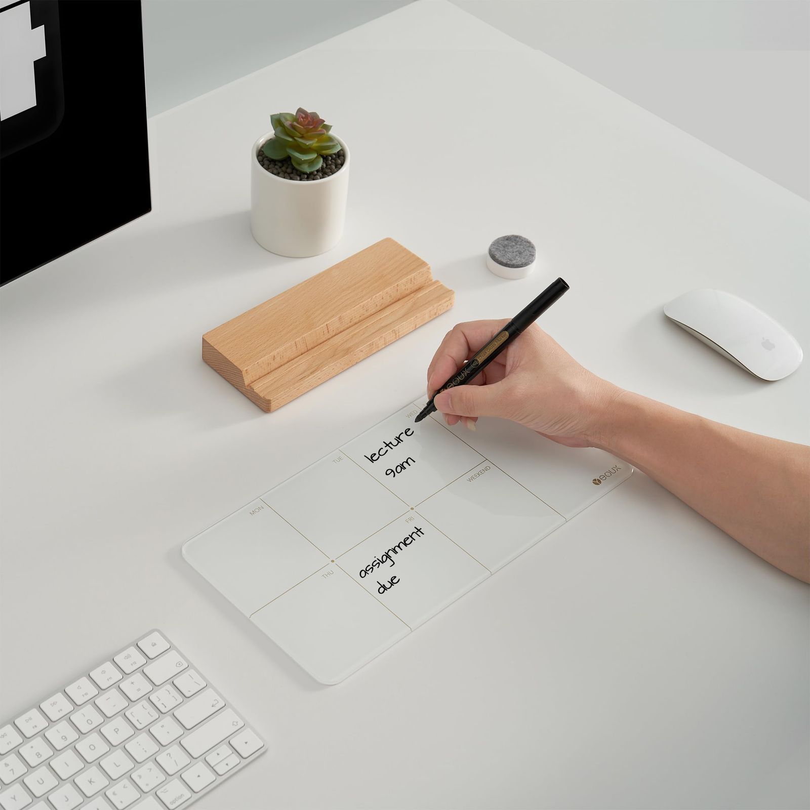 Yeoux デスクトップガラス ウィークリープランナー ホワイトボード 取り外し な木製スタンド付き 小型 ポータブル 12 x 6インチ オフィス 自宅 学校 マーカー-消しゴム付き ゴールド ホワイト