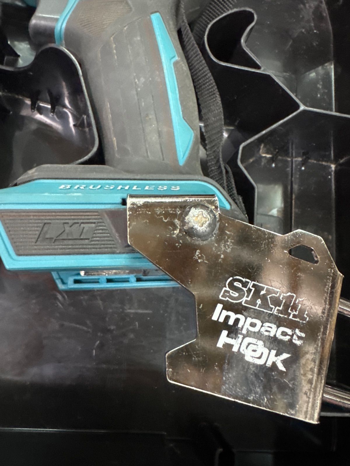 makita マキタ 充電式インパクトドライバ TD 172 D