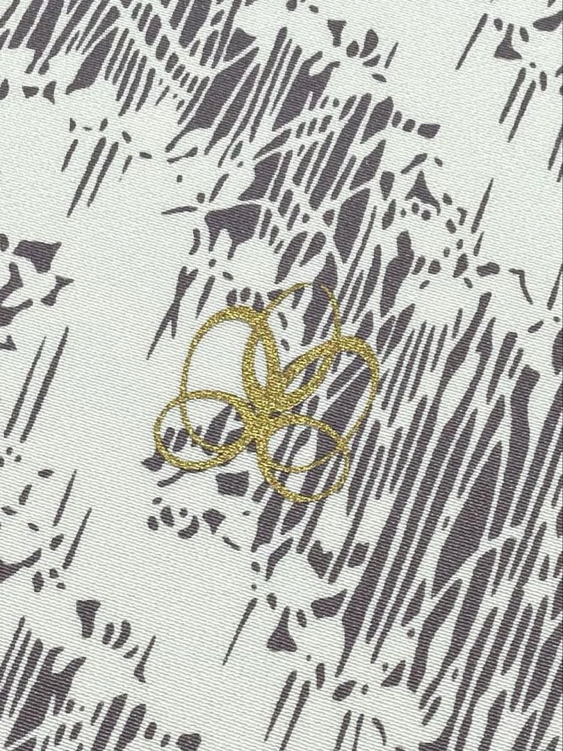 小紋 全体柄 個性的 正絹 反物 T9191 - メルカリ