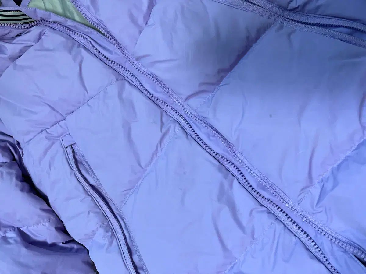 ダウンジャケット