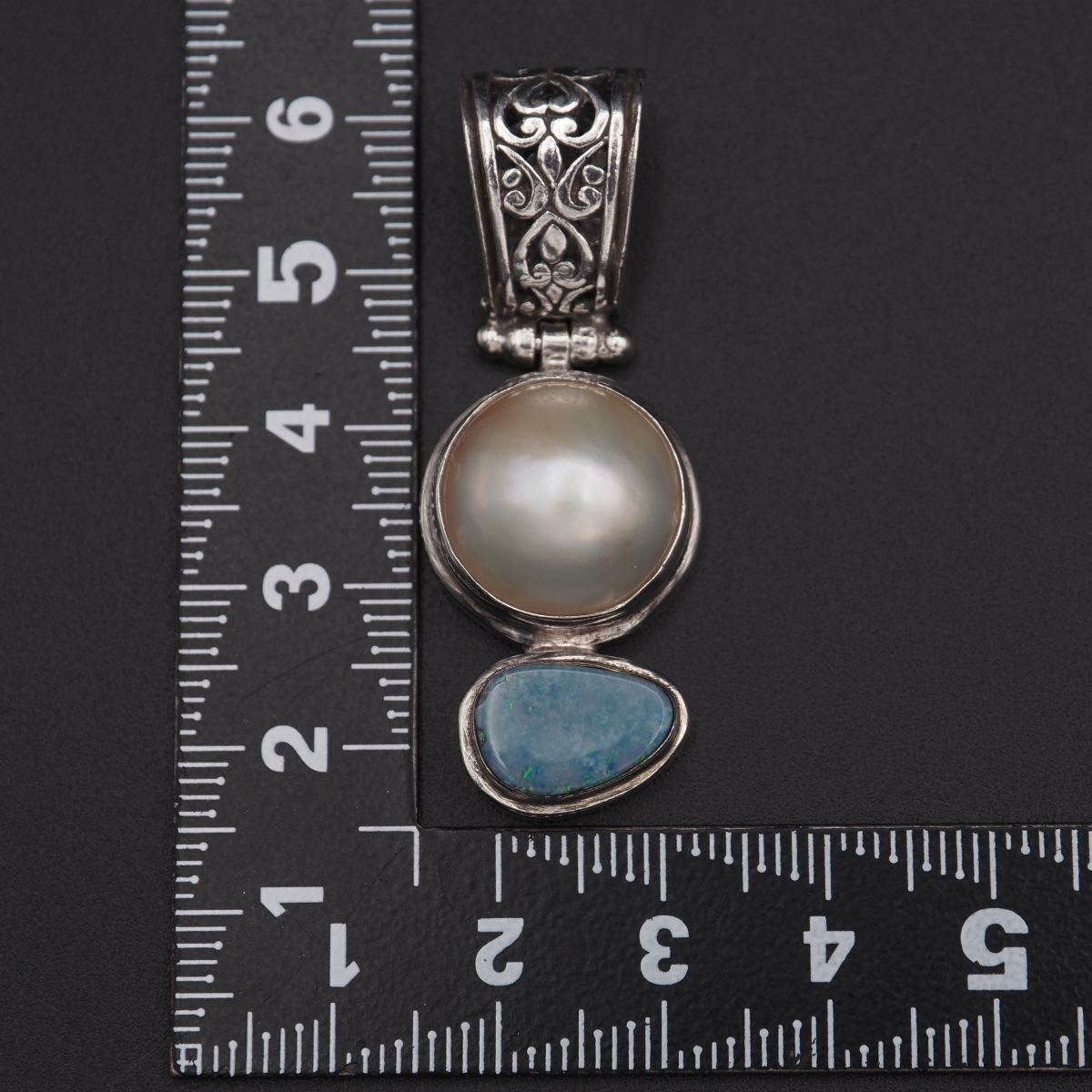 L471 マベパール 真珠 オパール ペンダント トップ 透かし彫り