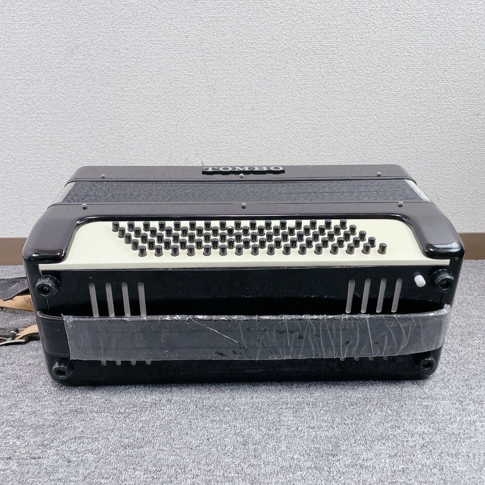 TOMBO アコーディオン No.65 ハードケース付 楽器 - メルカリ