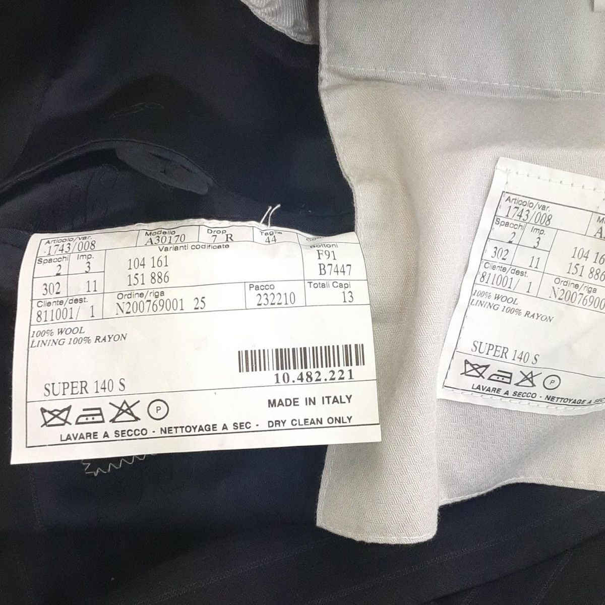 - ダークネイビー×黒×ライトグレー