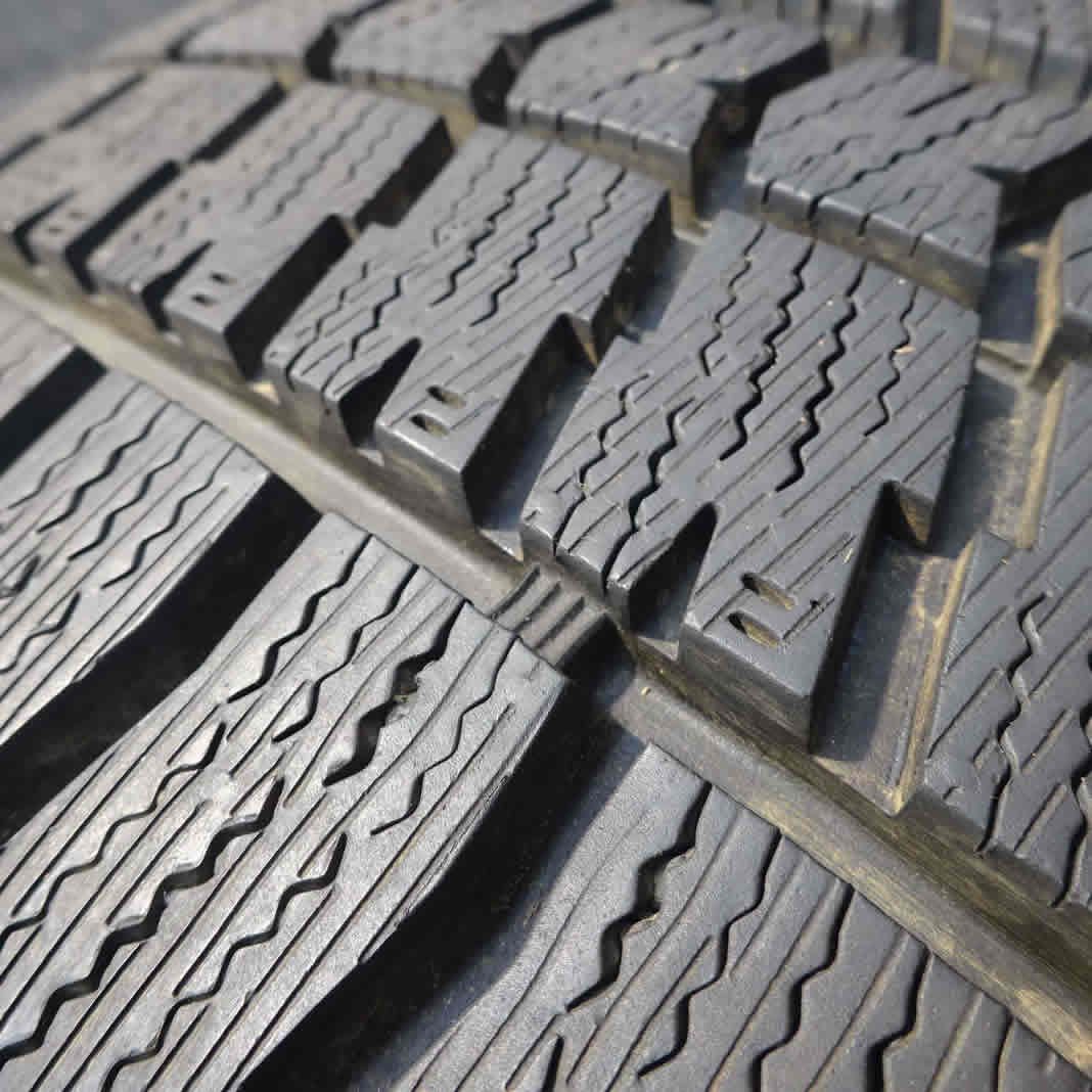 グッドイヤー アイスナビ