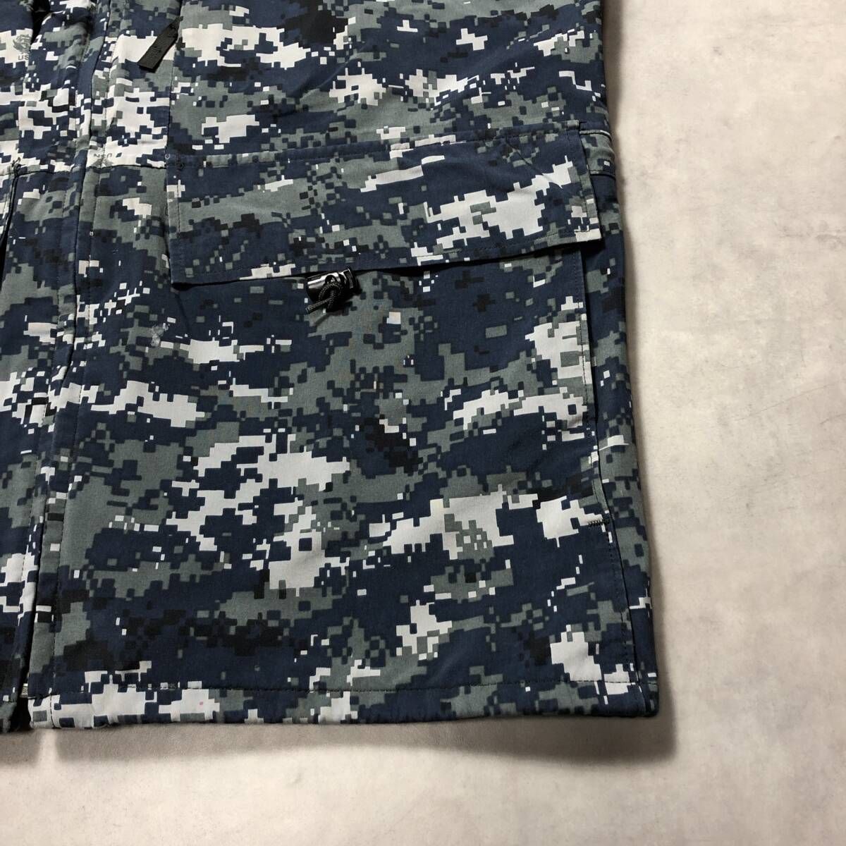 us.NAVY ecwcs ゴアテックスパーカー デッドストック【米軍実物】U.S.NAVY【ECWCS】【COLD WEATHER PARKA