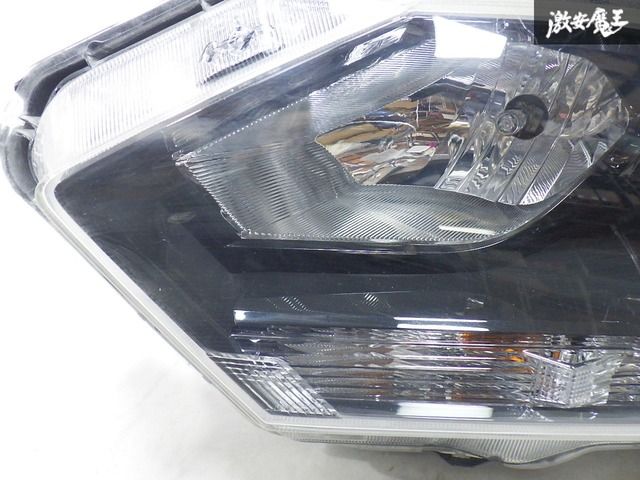 純正 RU1 ホンダ ヴェゼル 左 ヘッドライト ランプ LED ベゼル