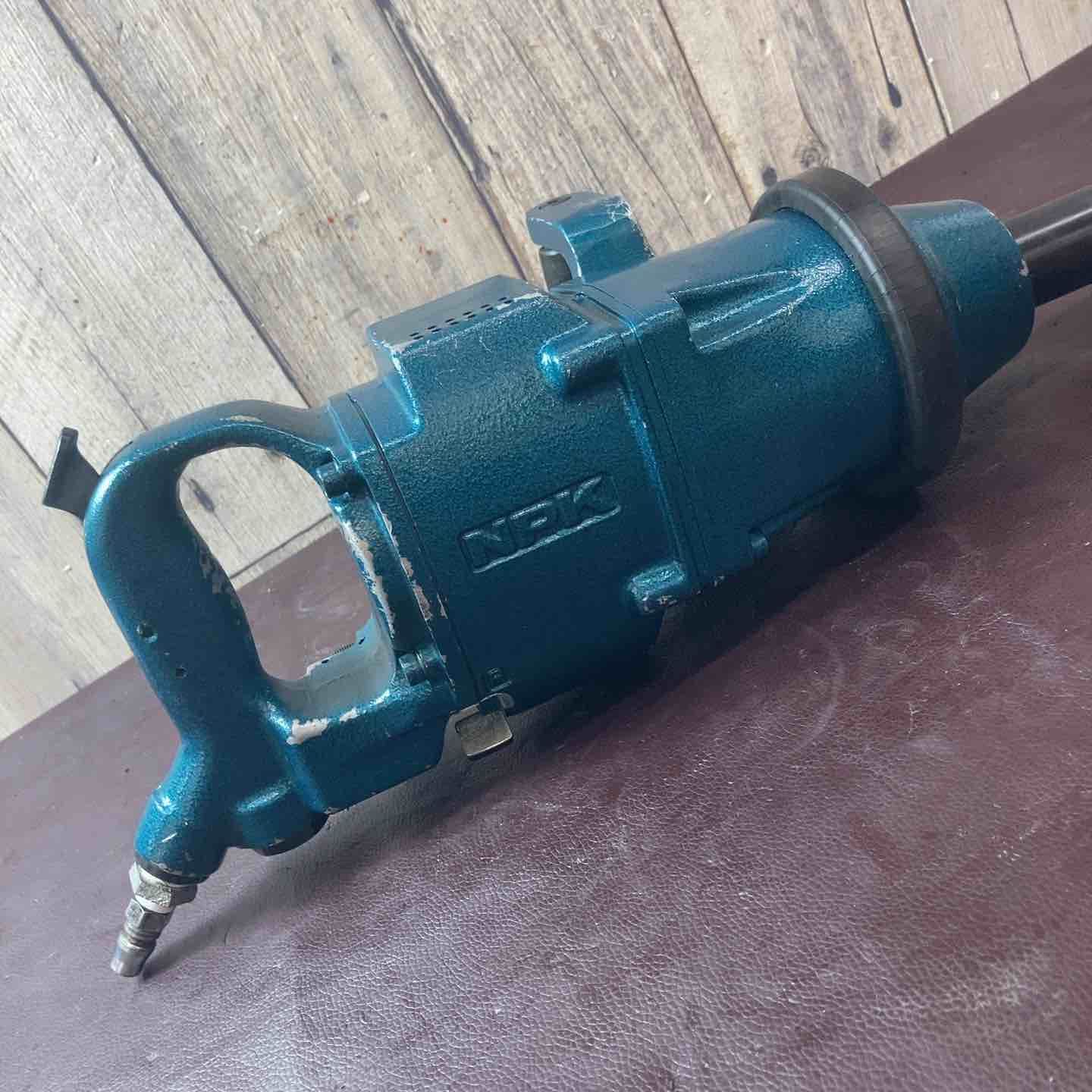 エアインパクトレンチ