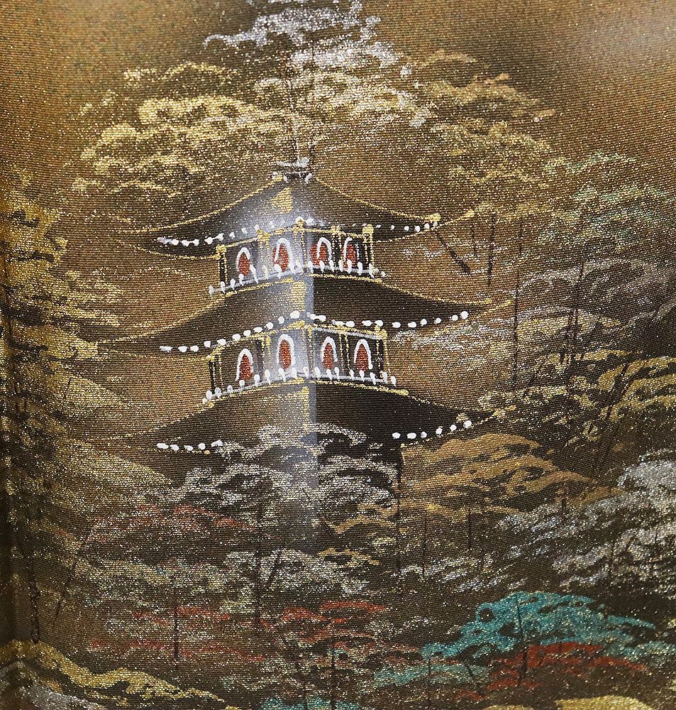 訪問着 袷 正絹 黄土色 緑 三重塔 金箔 銀箔 松 Mサイズ ki31509 美品 訪問着 袷 正絹 黄土色 緑 三重塔 金箔 銀箔 松 Mサイズ ki31509 美品