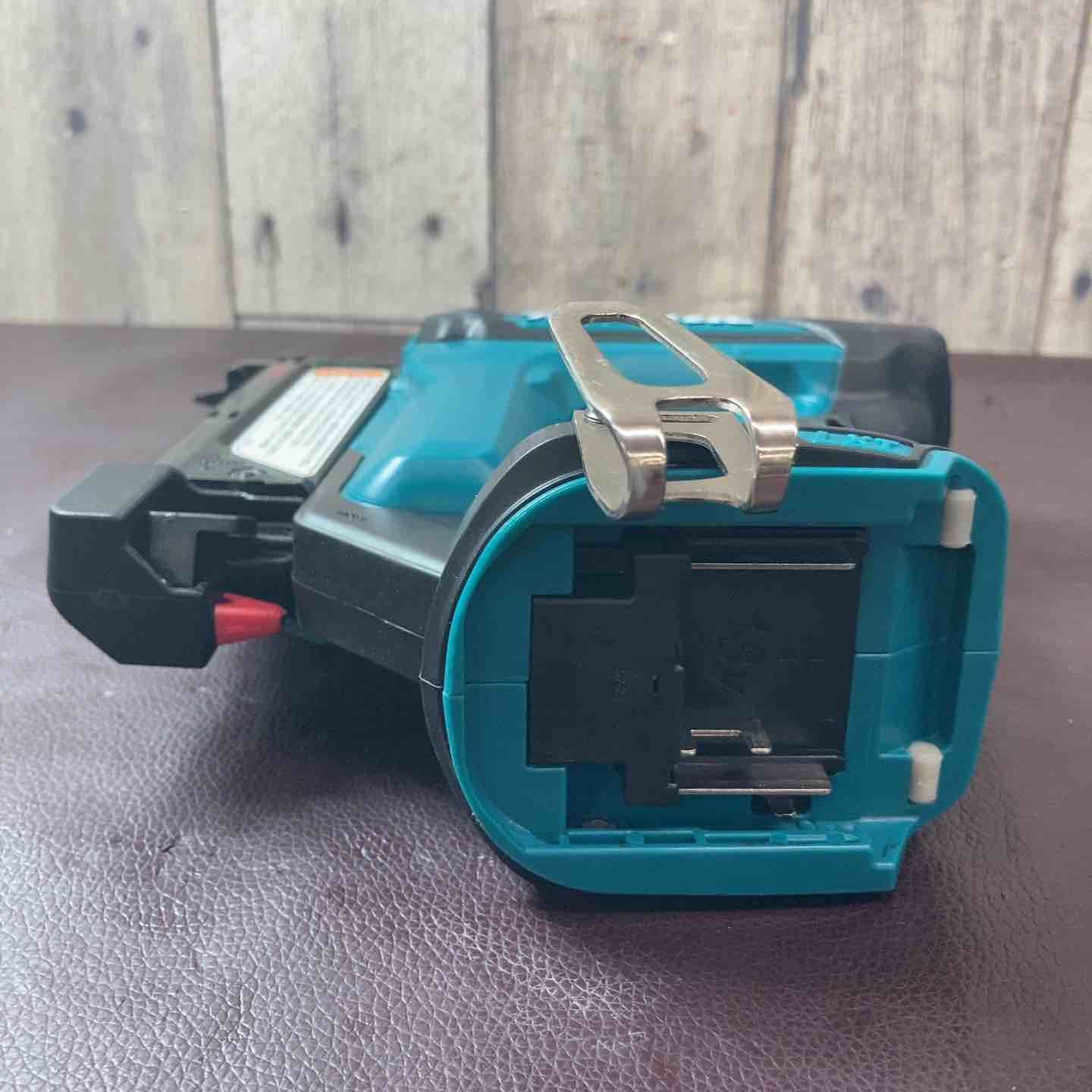 品 マキタ makita 14.4 V コードレスピンネイラ エアータッカー エアーツール