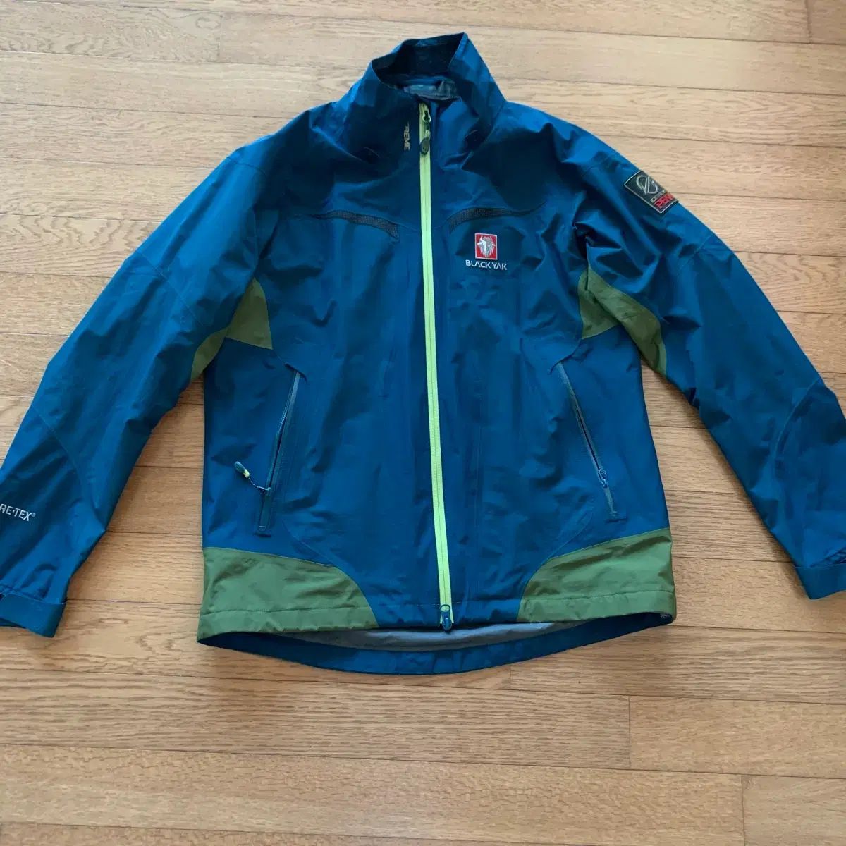 BLACK YAK ブラックヤク ゴアテックス ウィンドブレーカー メンズジャケット