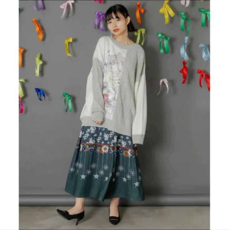 iS ScoLar 童話風プリント異素材切替プルオーバー