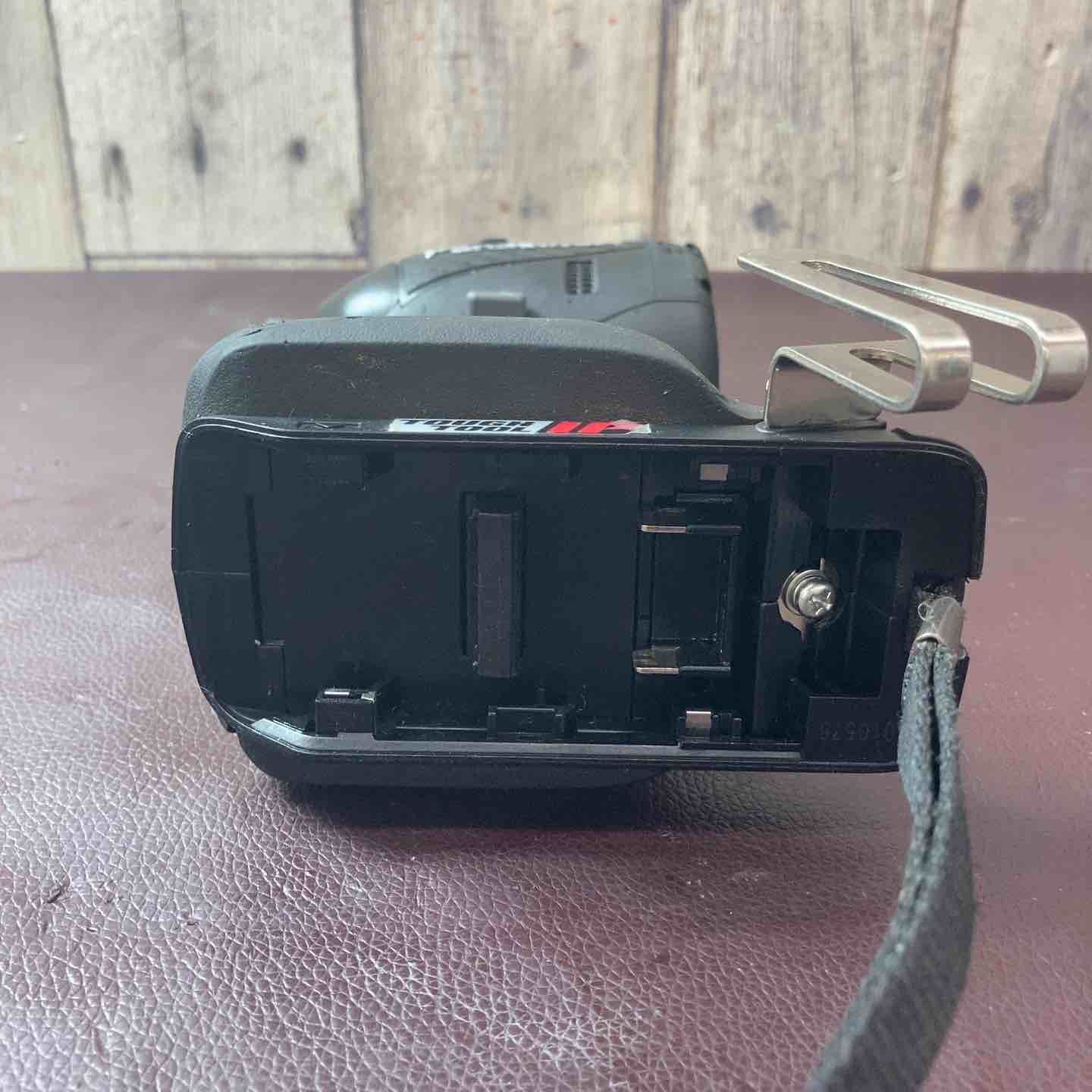 Panasonic コードレスインパクトドライバー