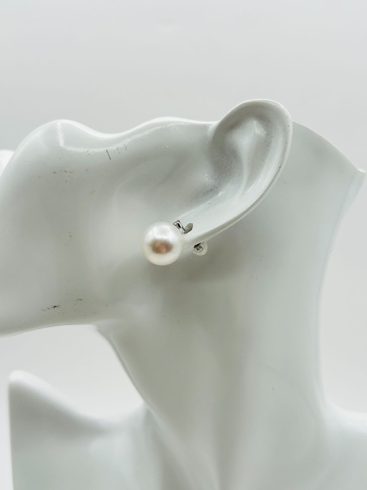 白蝶 真珠 南洋 パール ピアス 鳳凰 フェニックス K18WG ホワイト