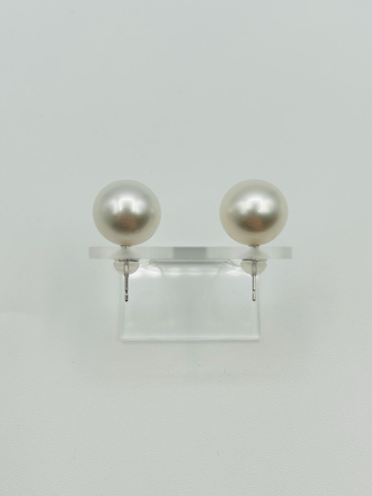 白蝶 真珠 南洋 パール ピアス 鳳凰 フェニックス PT900 プラチナ 11.8