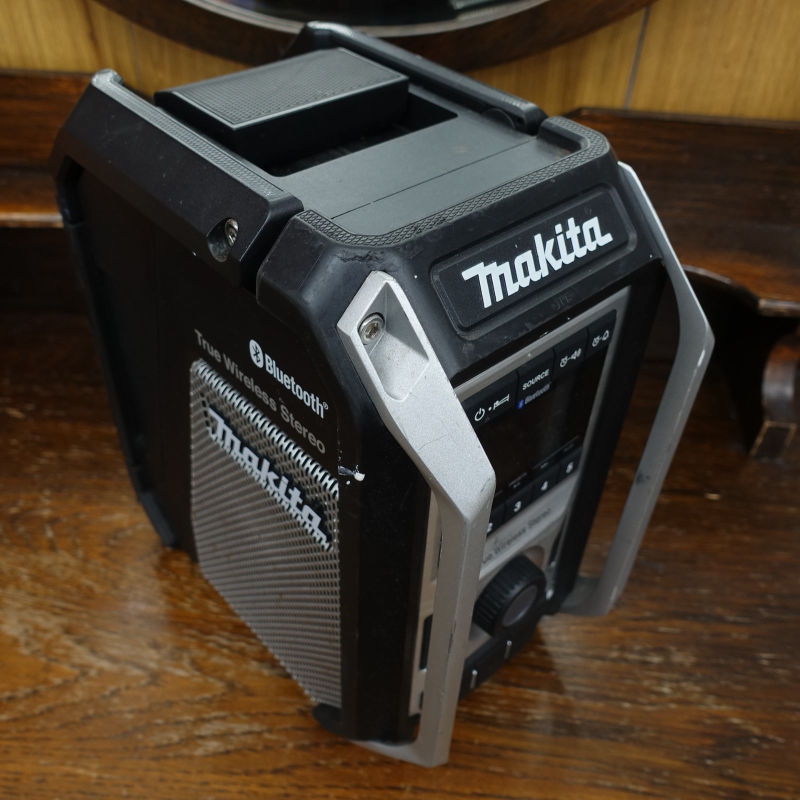 動作確認済み makita マキタ 充電式ラジオ 黒 MR113 本体のみ トリプル