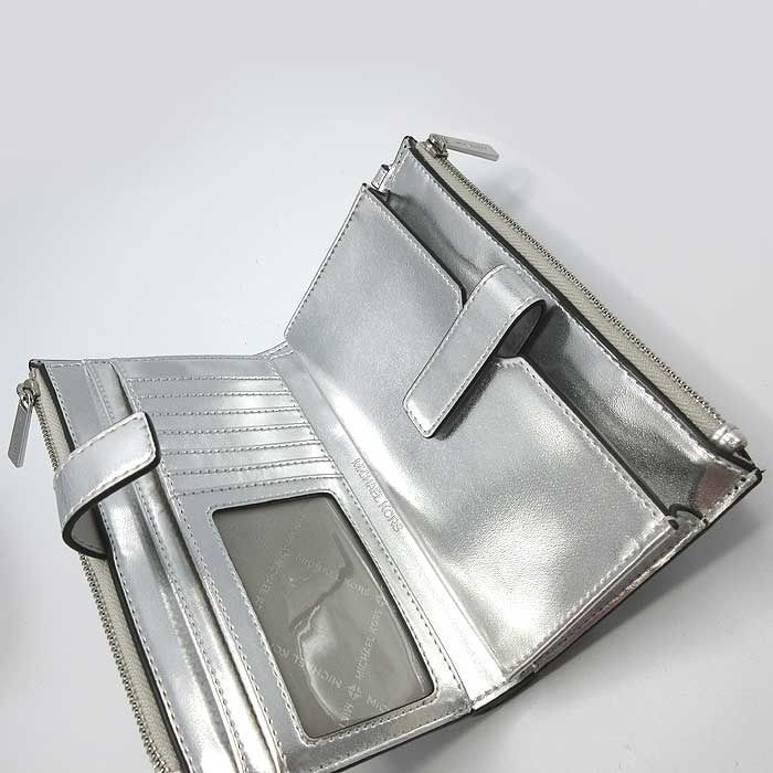 【新品】マイケルコース 35R5STVW3B 財布 長財布 MICHAEL KORS JET SET TRAVEL MKシグネチャー スマートフォンウォレット アウトレット レディース 楽天市場】マイケルコース 財布 長財布 MICHAEL KORS JET SET TRAVEL