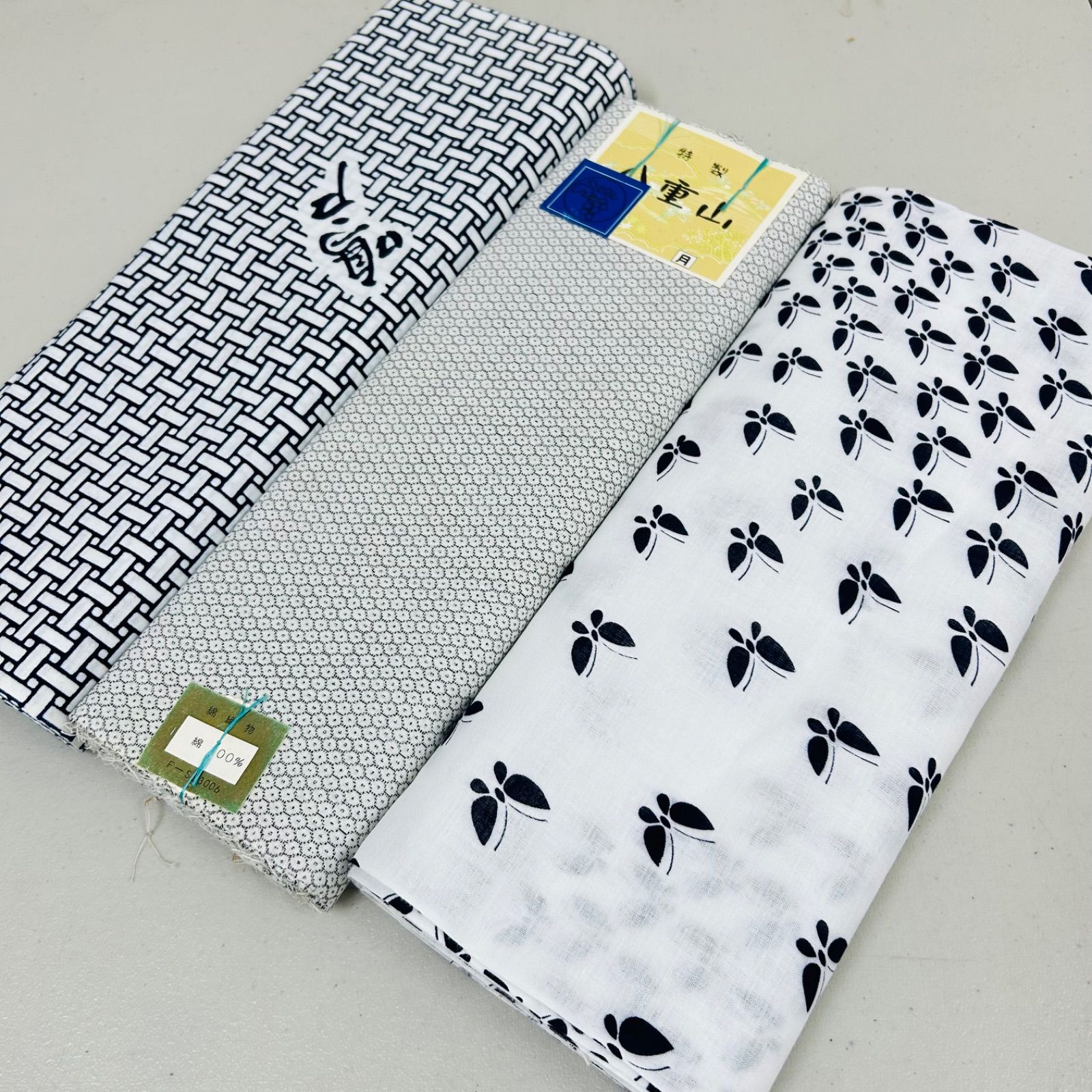 綿浴衣 反物 3本 反物まとめ売り リメイク材料 m-701 - メルカリ