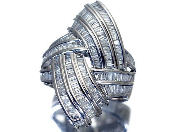 ジュエリー極】極上の輝きギラギラ！極上天然バケットダイヤモンド3.00