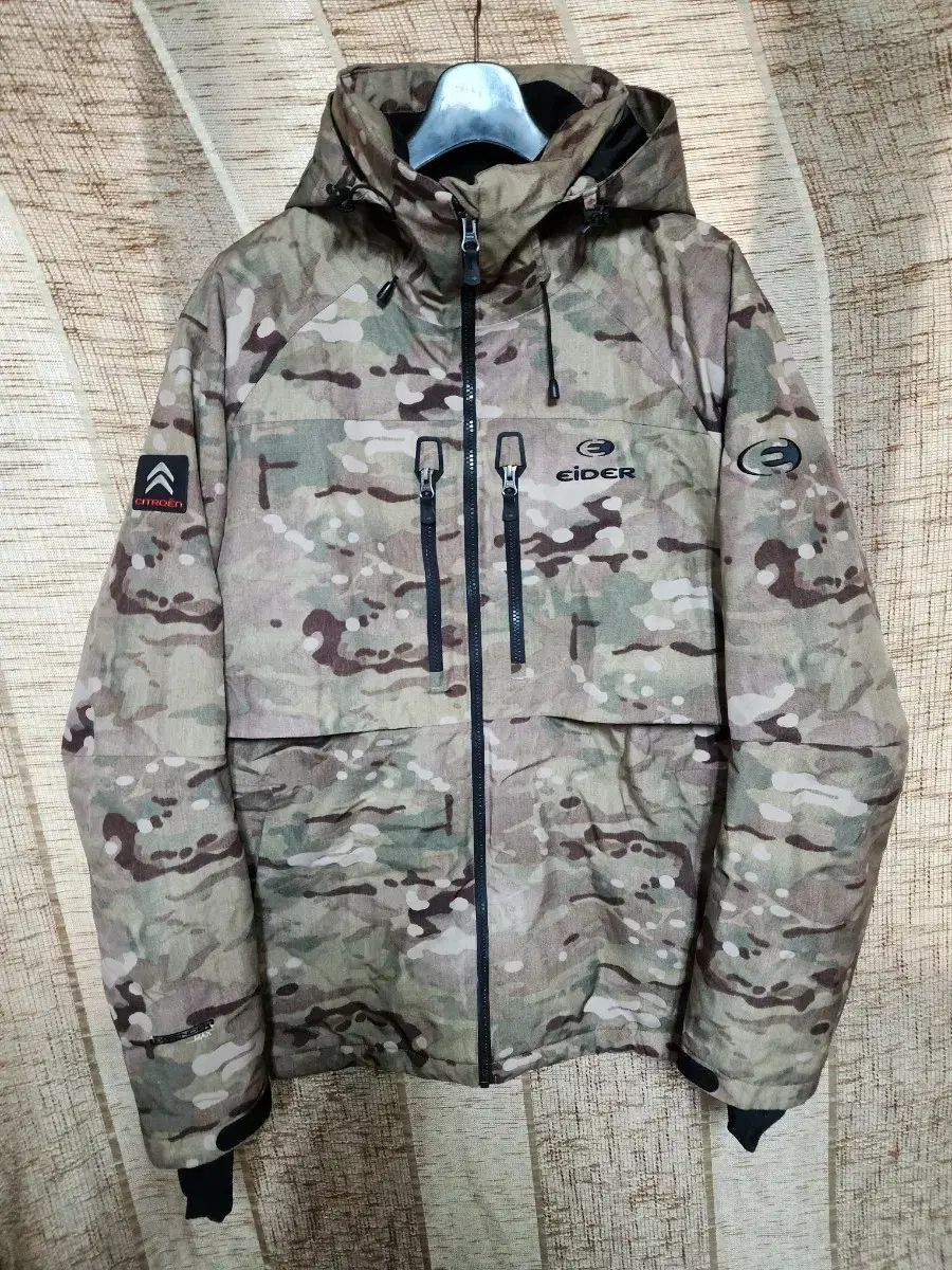 EIDER MULTI-CAM ジャケット xl