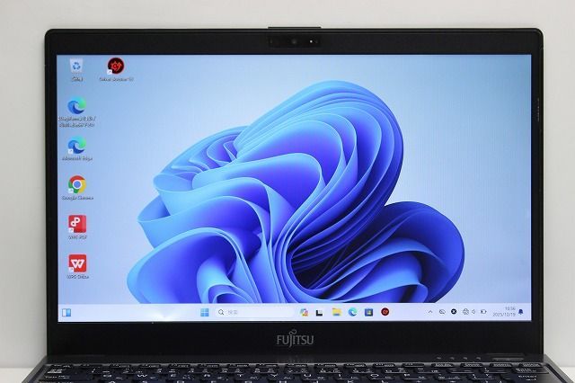 ノートパソコン 富士通 U 938 第7世代 Core i 5 メモリ12 GB 大容量 Windows 11 WPS offce搭載 カメラ