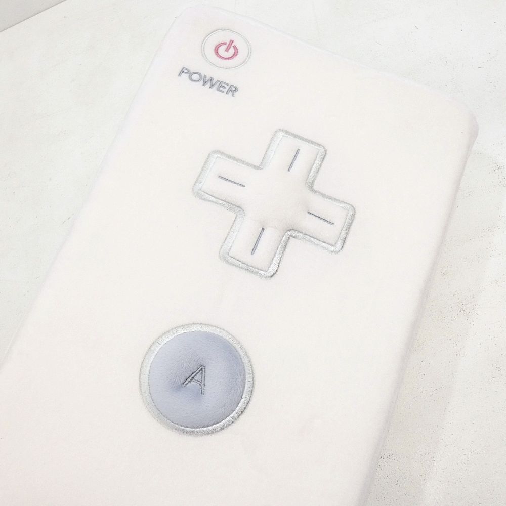  Wiiリモコン クッション 任天堂ミュージアム I 712 4049 クッション 抱きまくら ブランケット キャラクターグッズ