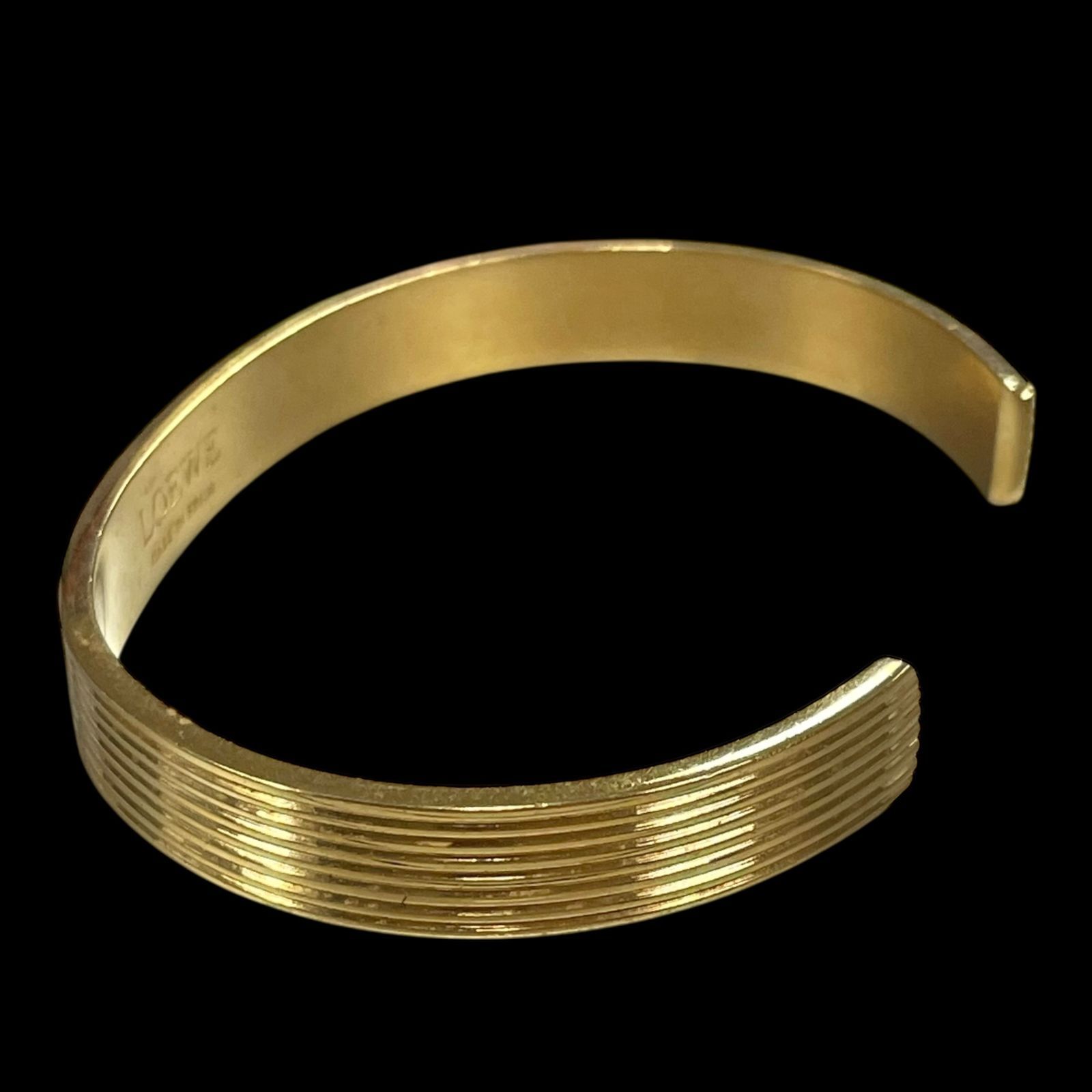 希少 LOEWE ロエベ アナグラムロゴ ゴールド バングル ブレスレット