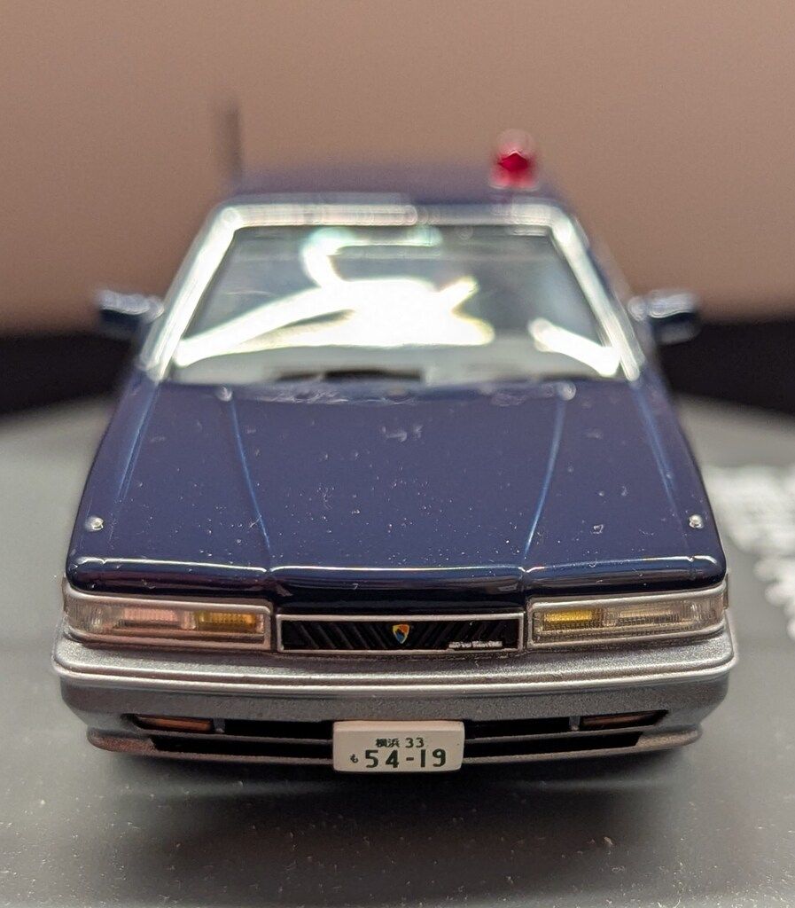 港3号覆面パトカー ダークブルーツートン