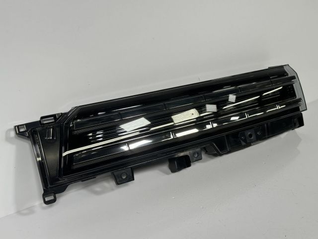 ヴォクシー ZWR90W MZRA90W 純正 右フィニッシャーランプAssy