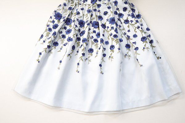 美品* NEMIKA by Leilian ◇ 天海祐希さん レリアン50周年 CM 花刺繍