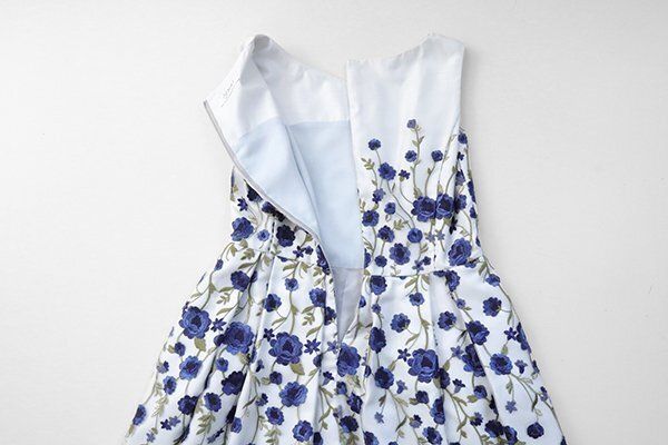 美品* NEMIKA by Leilian ◇ 天海祐希さん レリアン50周年 CM 花刺繍