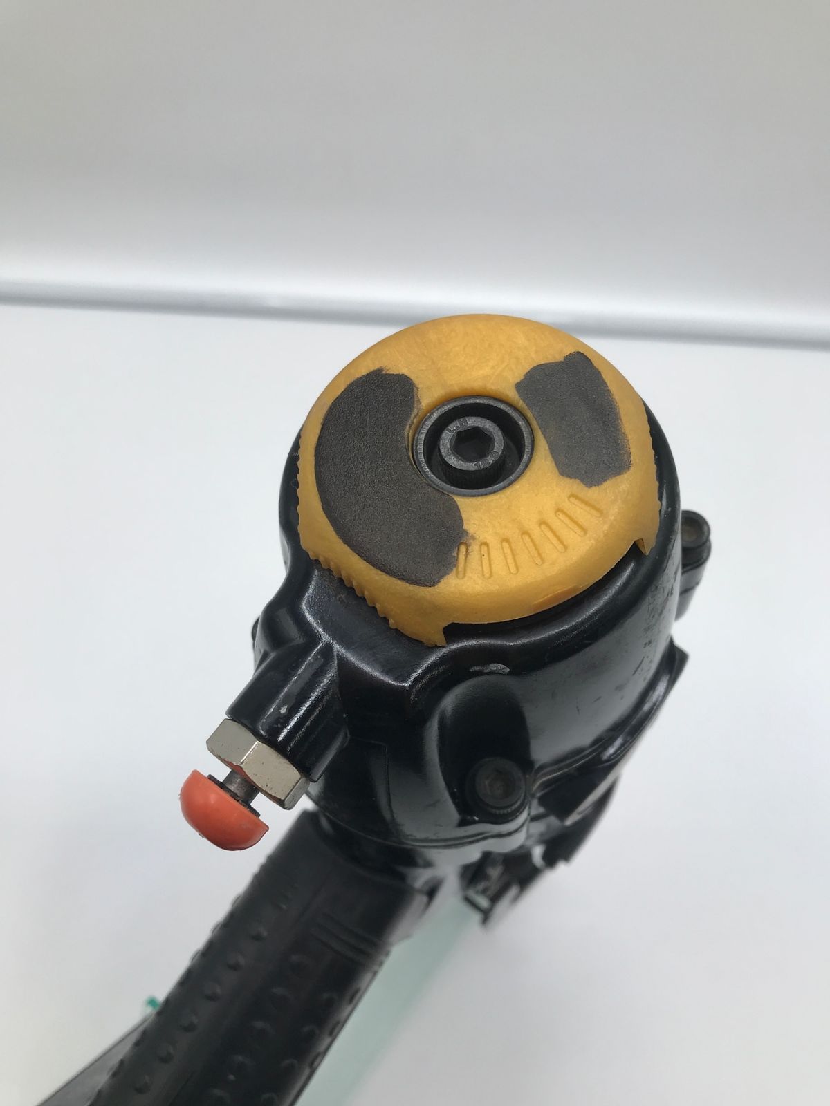  品 Hitachi 日立工機 NT 50 HMF 高圧 釘打機 IT_VLQQE 岡岩 M 04 釘打機 エアーツール